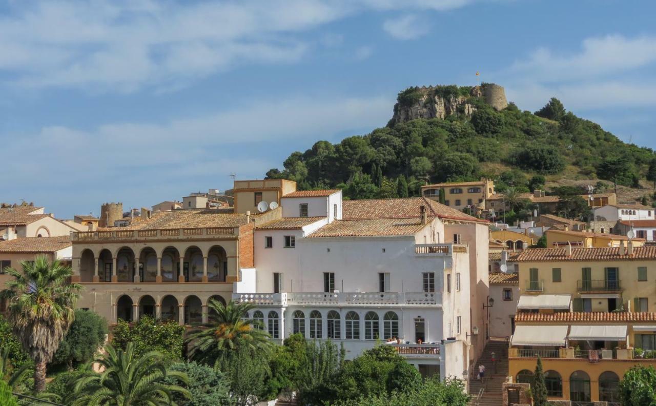 La Vie En Rouge Sa Riera Duplex, Private Parking Apartment Begur Exterior photo